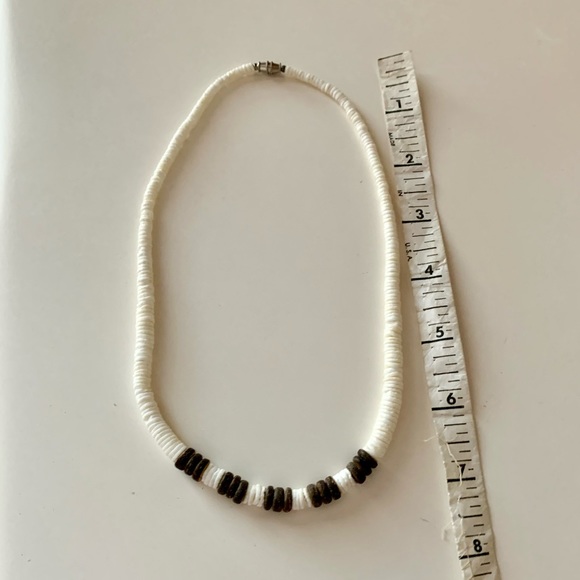 Puka Shell Necklace - Picture 3 of 7